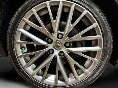 Used 2016 Lexus IS 300 image 35