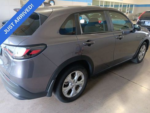 Used 2024 Honda HR-V LX image 3