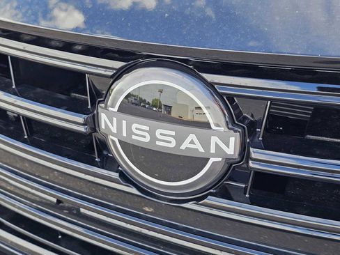 New 2025 Nissan Versa S w/ Trunk Package image 3