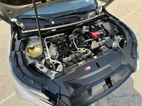 Used 2024 Mitsubishi Outlander SE image 32