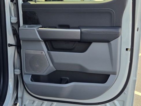 New 2026 Ford F350 XLT w/ XLT Premium Package image 8