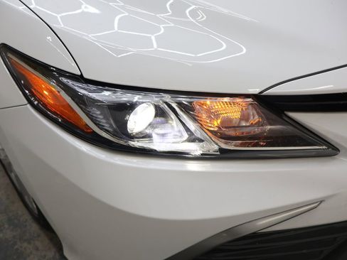 Used 2022 Toyota Camry LE FWD image 26