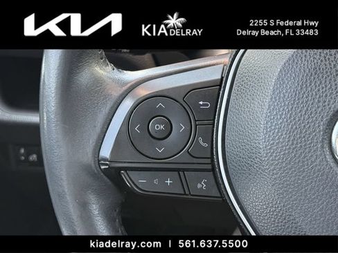 Used 2021 Toyota RAV4 XLE Premium FWD image 28
