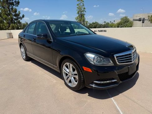 Used 2012 Mercedes-Benz C 300 4MATIC Sedan w/ Premium 1 Pkg image 17