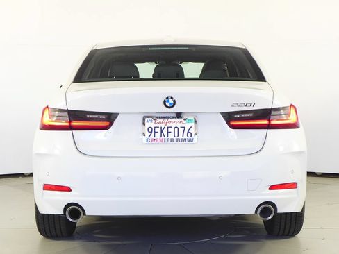 Used 2023 BMW 330i Sedan w/ Driving Assistance Package RWD image 8