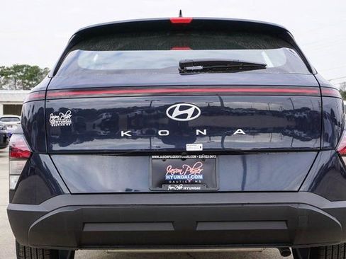 New 2026 Hyundai Kona SE FWD image 6