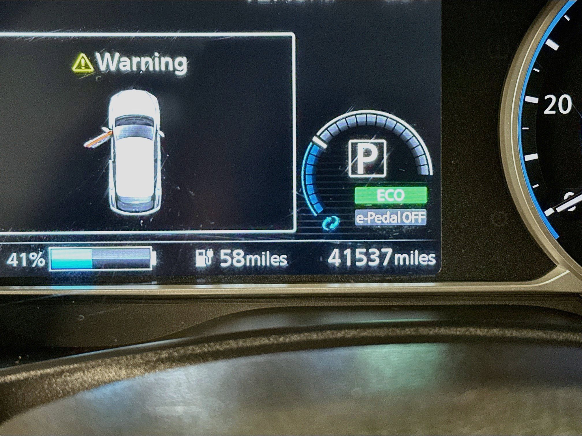 Used 2021 Nissan Leaf SV w/ SV Technology Package FWD image 19
