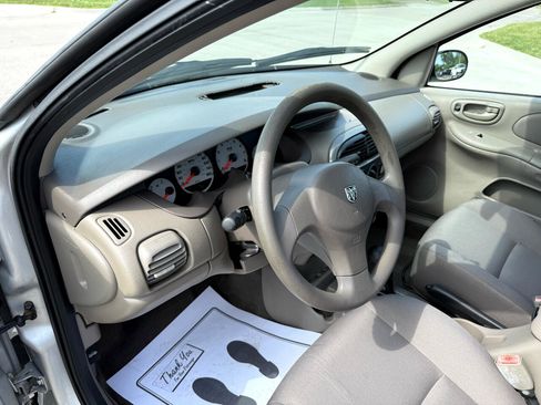 Used 2005 Dodge Neon SXT image 14