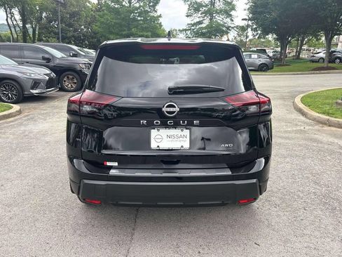 New 2026 Nissan Rogue SV AWD/4WD image 6
