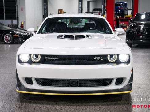 Used 2023 Dodge Challenger R/T Scat Pack RWD image 8