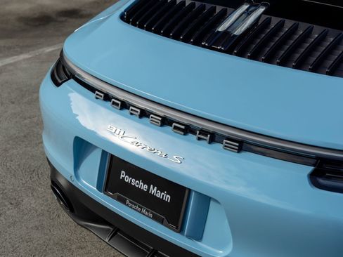Certified 2022 Porsche 911 Carrera S RWD image 19