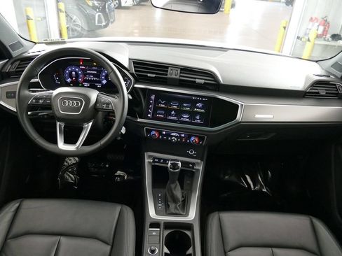 Used 2025 Audi Q3 2.0T Premium AWD/4WD image 23
