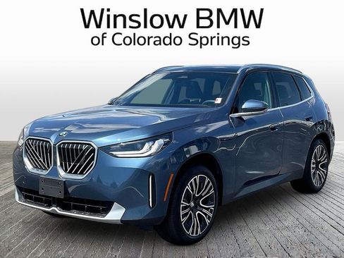 Used 2025 BMW X3 xDrive30 w/ Premium Package AWD/4WD image 3