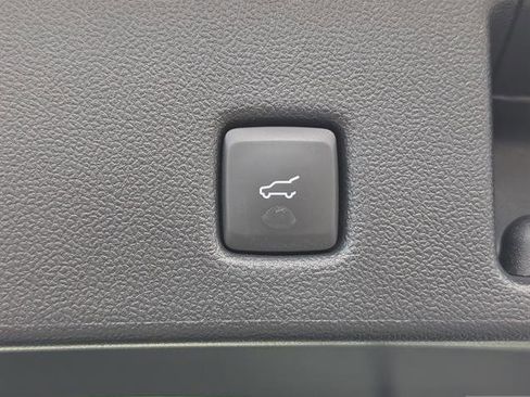 Used 2024 Ford Escape Active image 12