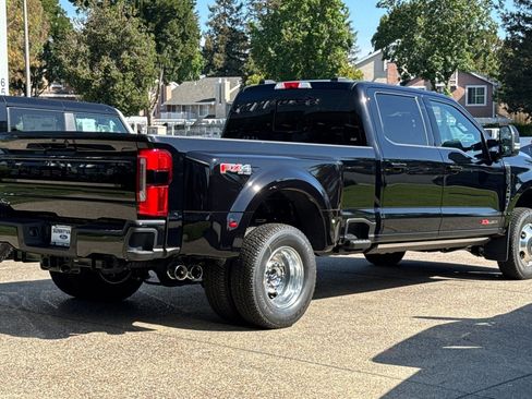 New 2026 Ford F350 Platinum image 5
