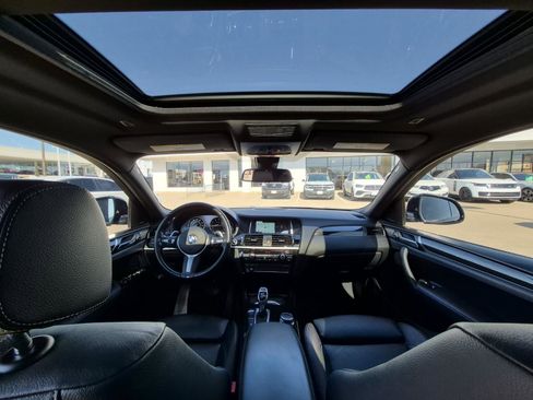 Used 2018 BMW X4 M40i image 33