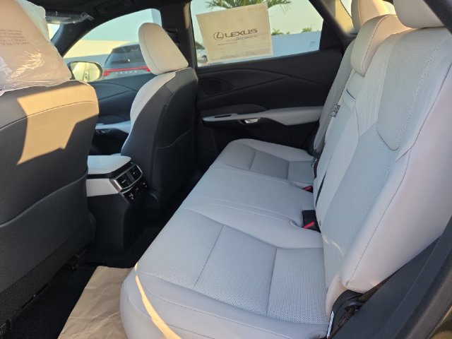 New 2026 Lexus RX 350h AWD/4WD image 23