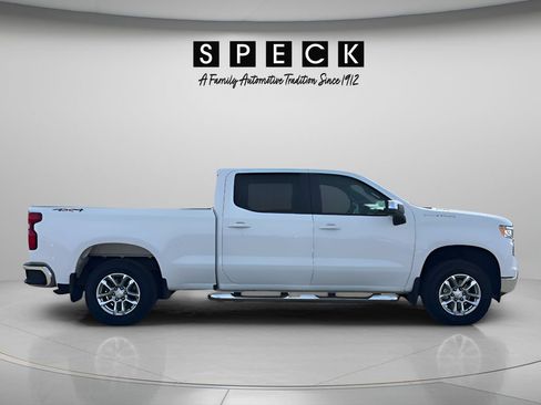 Used 2024 Chevrolet Silverado 1500 LT w/ Convenience Package II AWD/4WD image 6