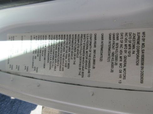 Used 2014 Chevrolet Express 3500 Extended image 27