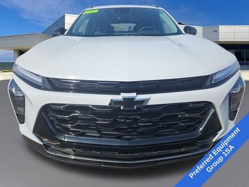 Used 2025 Chevrolet Trax ACTIV w/ Driver Confidence Package image 9