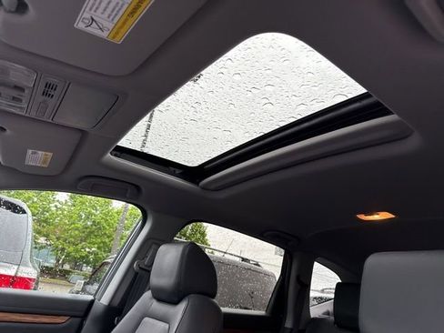 Used 2020 Honda CR-V Touring image 7