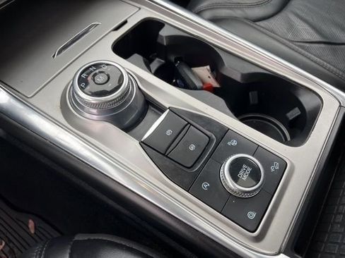 Used 2021 Ford Explorer Platinum w/ Equipment Group 601A image 17