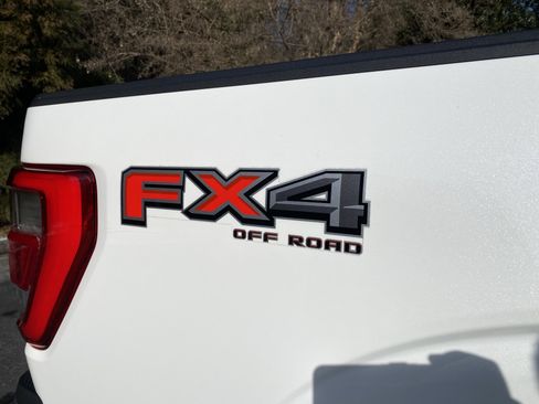 Used 2021 Ford F150 Lariat w/ Equipment Group 502A High image 43