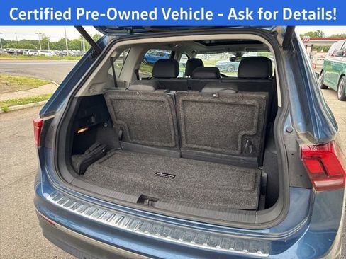 Used 2020 Volkswagen Tiguan SEL w/ 3rd Row Seat Package AWD/4WD image 26