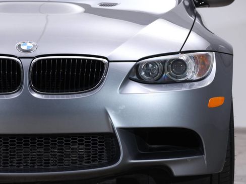 Used 2011 BMW M3 Coupe image 18