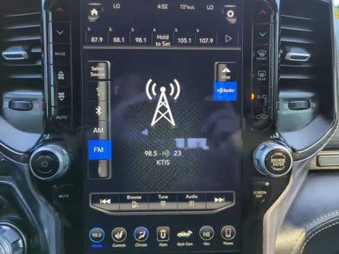 Used 2021 RAM 1500 Limited AWD/4WD image 16