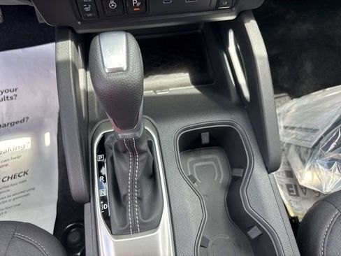 New 2025 Nissan Frontier SV w/ SV Convenience Package image 18