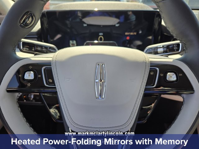 New 2027 Lincoln Aviator AWD image 21