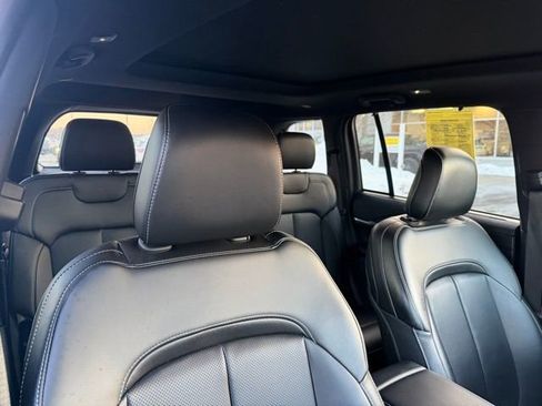 Certified 2025 Jeep Grand Cherokee Limited w/ Luxury Tech Group II image 23