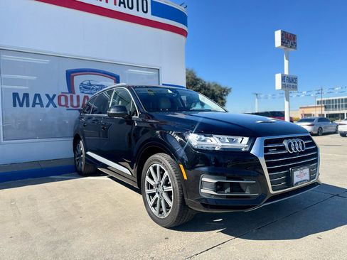 Used 2018 Audi Q7 3.0T Prestige w/ Prestige Package image 17