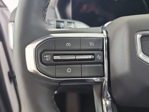 Certified 2025 GMC Terrain Elevation w/ Black Edition image 21