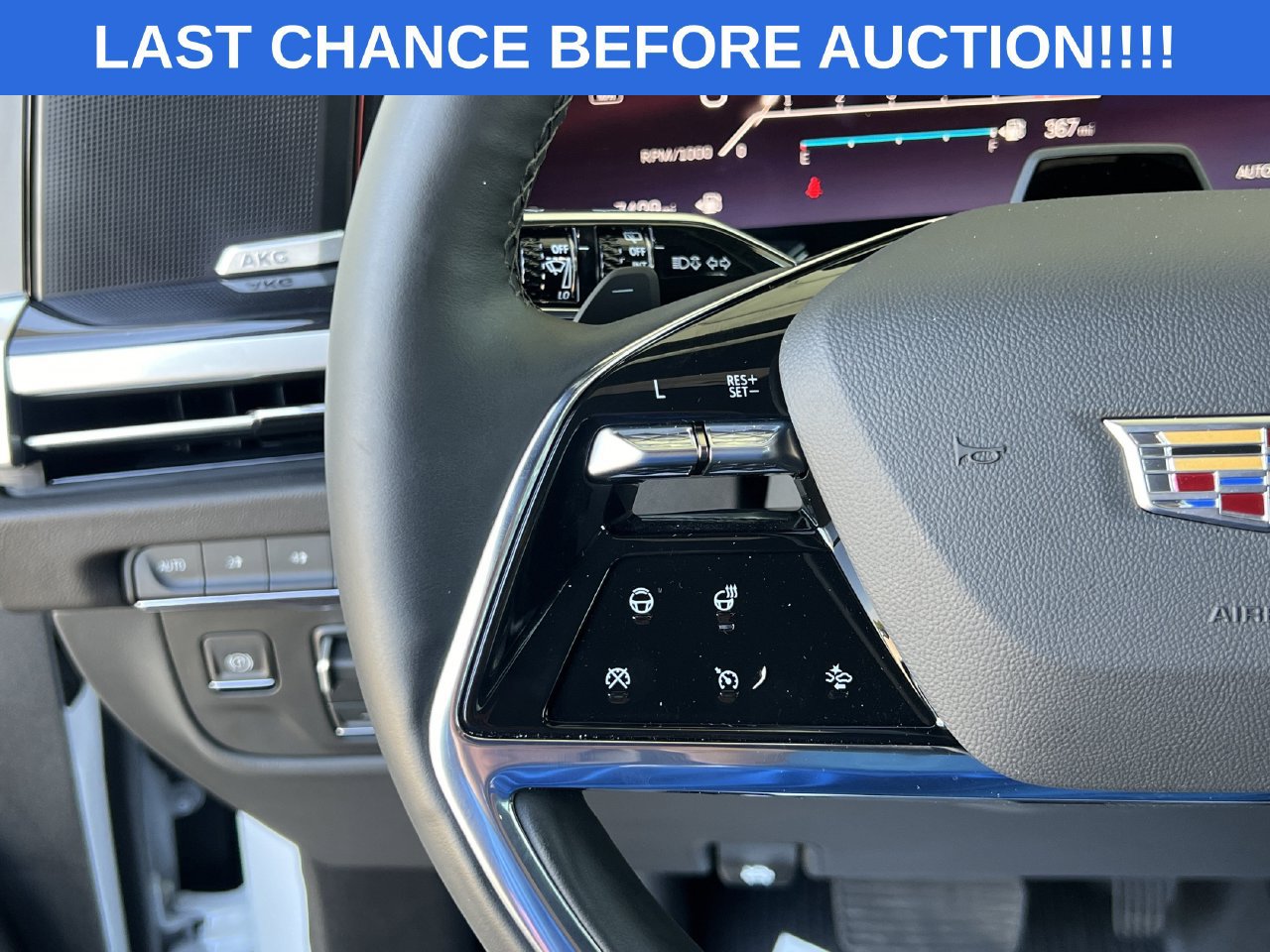 Used 2026 Cadillac Escalade Sport w/ Touring Package AWD/4WD image 10