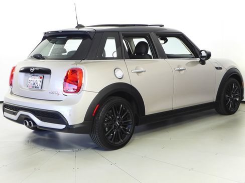 Used 2023 MINI Cooper S FWD image 7