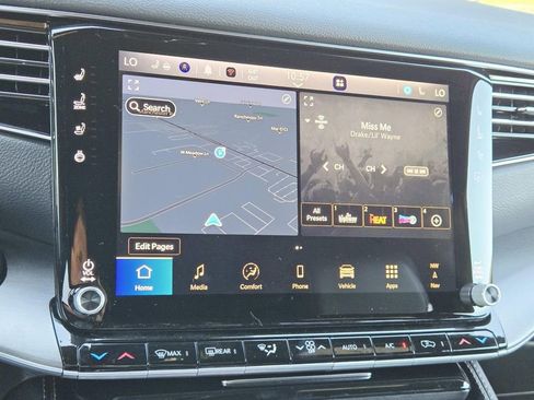 New 2026 Jeep Grand Wagoneer L 4WD w/ Premium Group I image 26