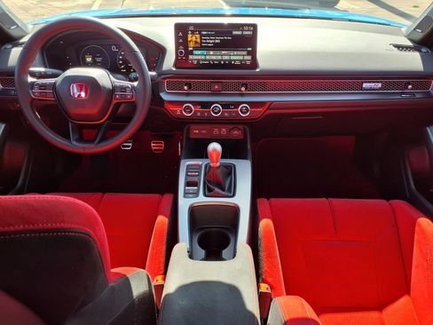 Used 2026 Honda Civic Type R image 9