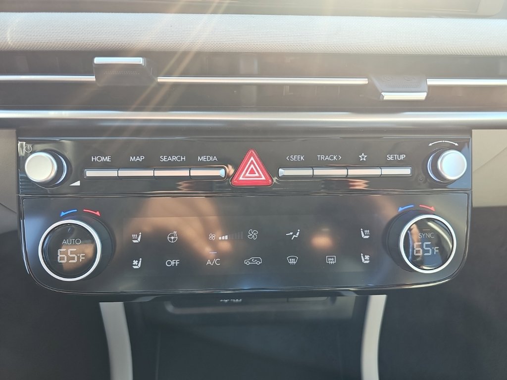 New 2026 Hyundai Tucson Limited AWD/4WD image 18
