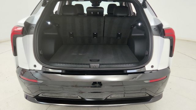 Used 2024 Chevrolet Blazer EV RS RWD image 29