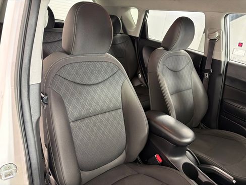 Used 2016 Kia Soul image 25