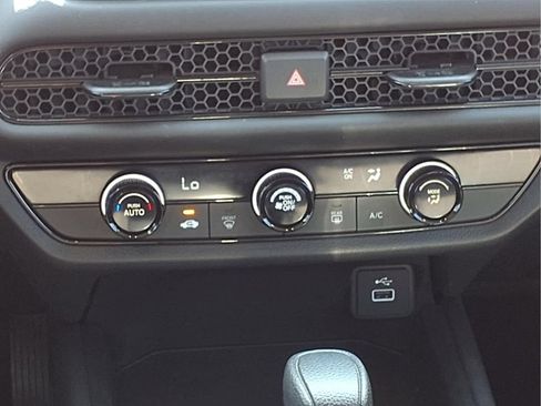 Certified 2025 Honda HR-V LX image 15