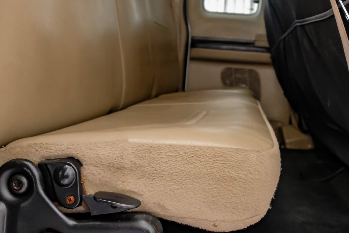 Used 2005 Ford F250 XL AWD/4WD image 32