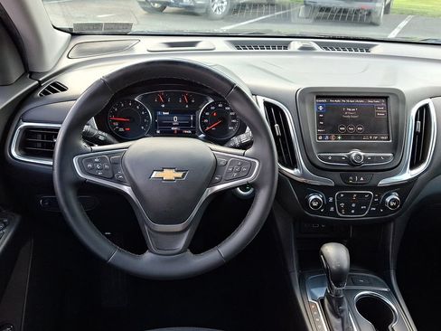 Used 2023 Chevrolet Equinox LT FWD image 12