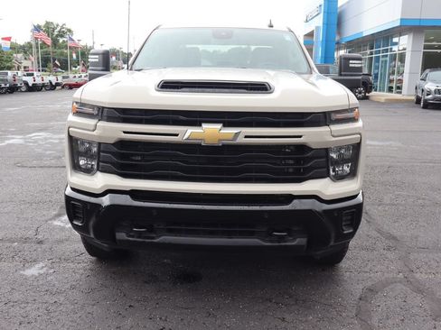 New 2026 Chevrolet Silverado 2500 Custom w/ Custom Value Package AWD/4WD image 22