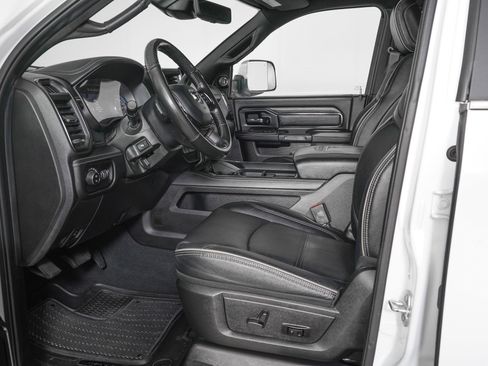 Used 2022 RAM 2500 Limited image 12