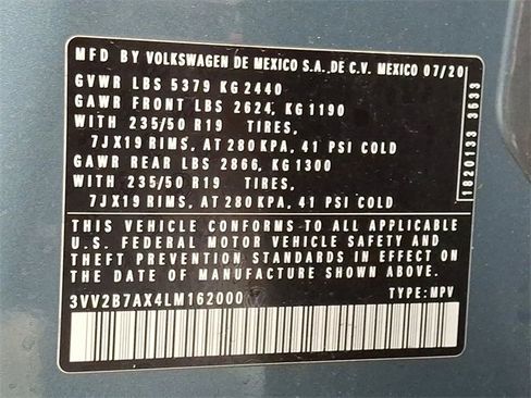 Used 2020 Volkswagen Tiguan SEL w/ 3rd Row Seat Package image 28