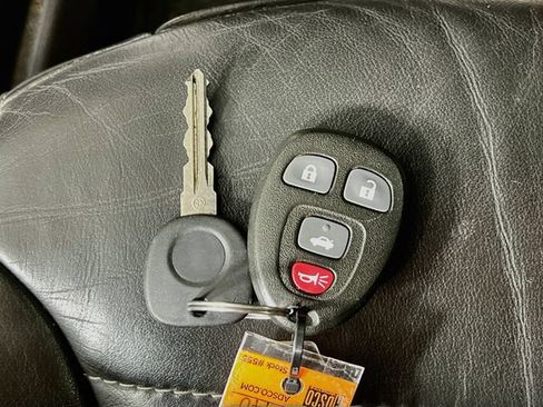 Used 2008 Saturn Sky w/ Premium Trim Package RWD image 12