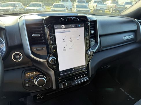 Used 2024 RAM 2500 Big Horn w/ Night Edition image 19